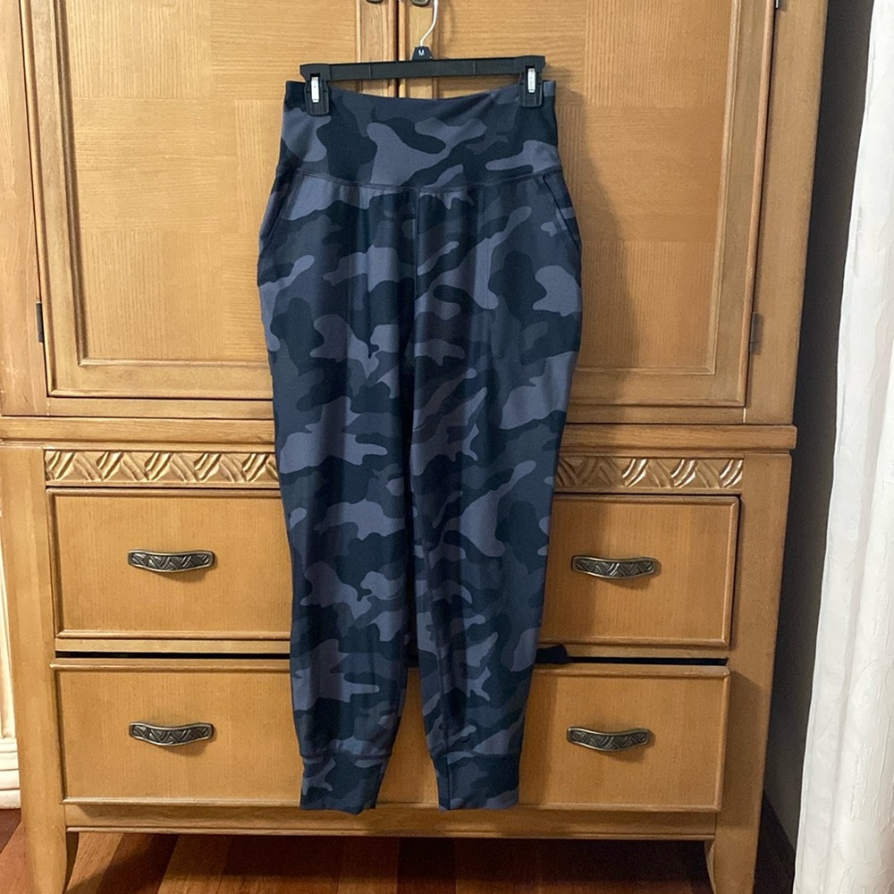 Old Navy High Waisted Joggers